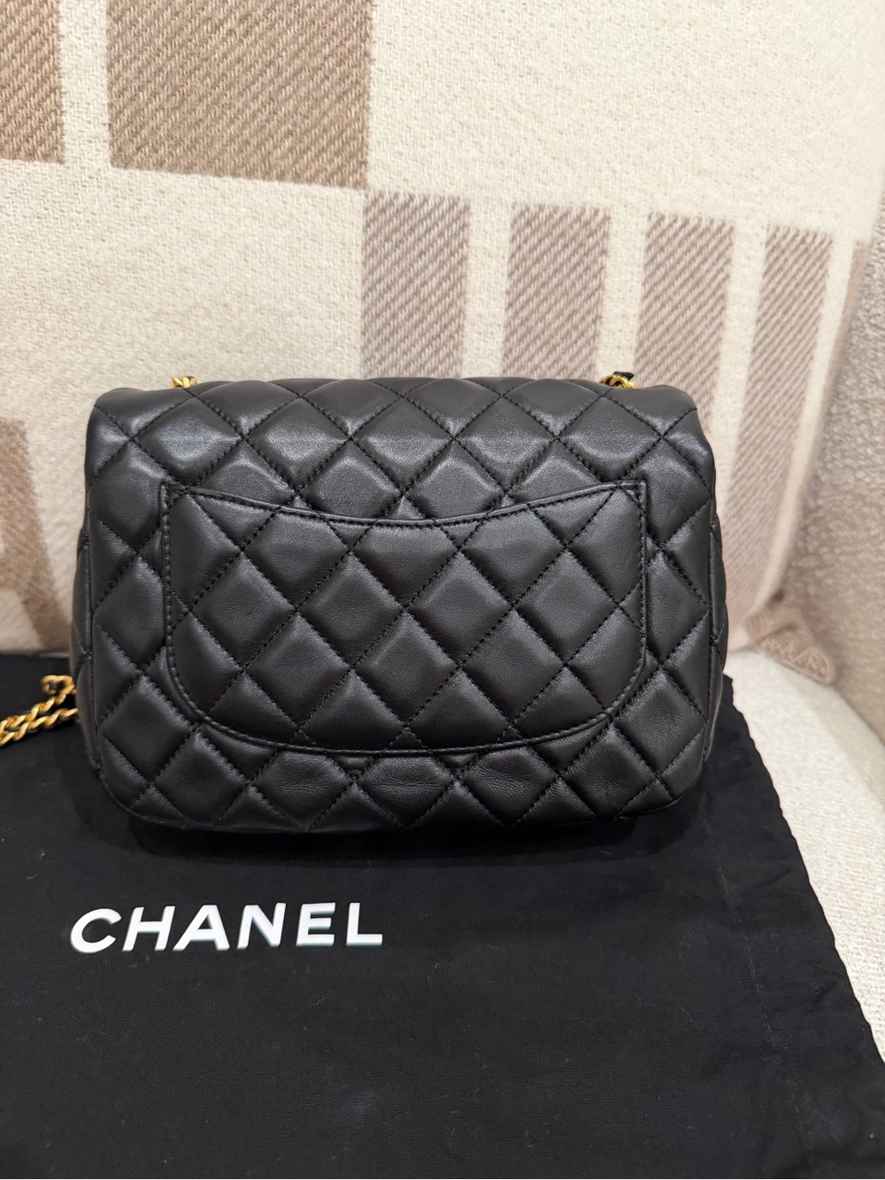 CHANEL 22K Coco Hearts Black Quilted Flap Crossbody with Gold Hardware - Picture 7 of 16